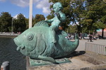Hermann Scheuernstuhl - Putte auf dem Fisch